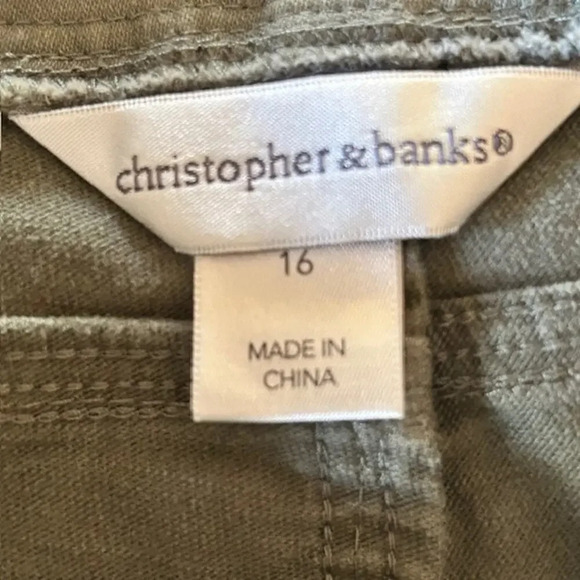 Christopher & Banks Army Green Cropped Pants, size 16 - Picture 4 of 5